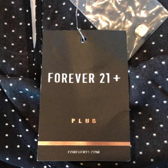 Top - Picture 3 of 4